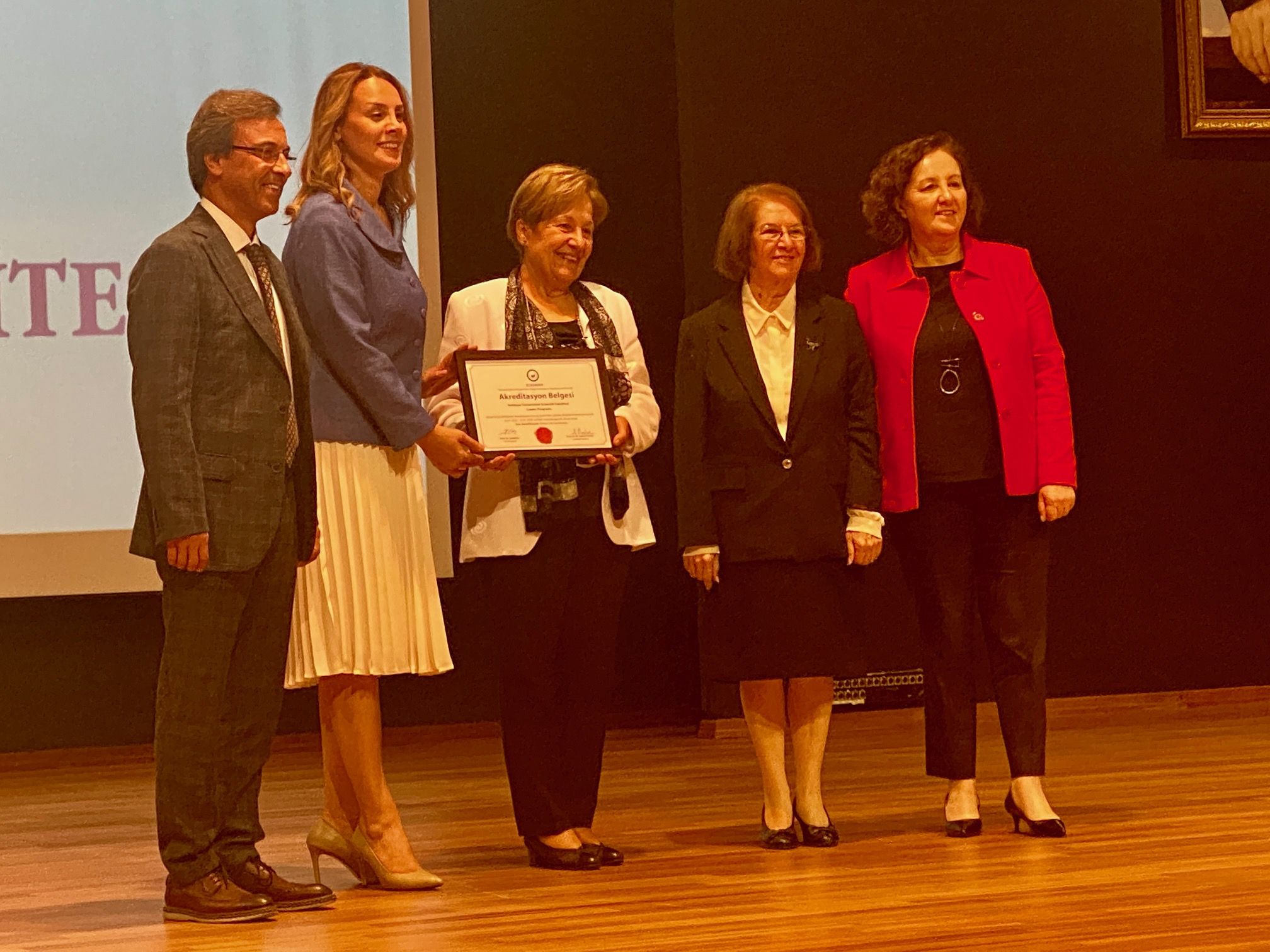 Yeditepe Üniversitesi Eczacılık Fakültesi Akreditasyon Belgesi Takdim Töreni